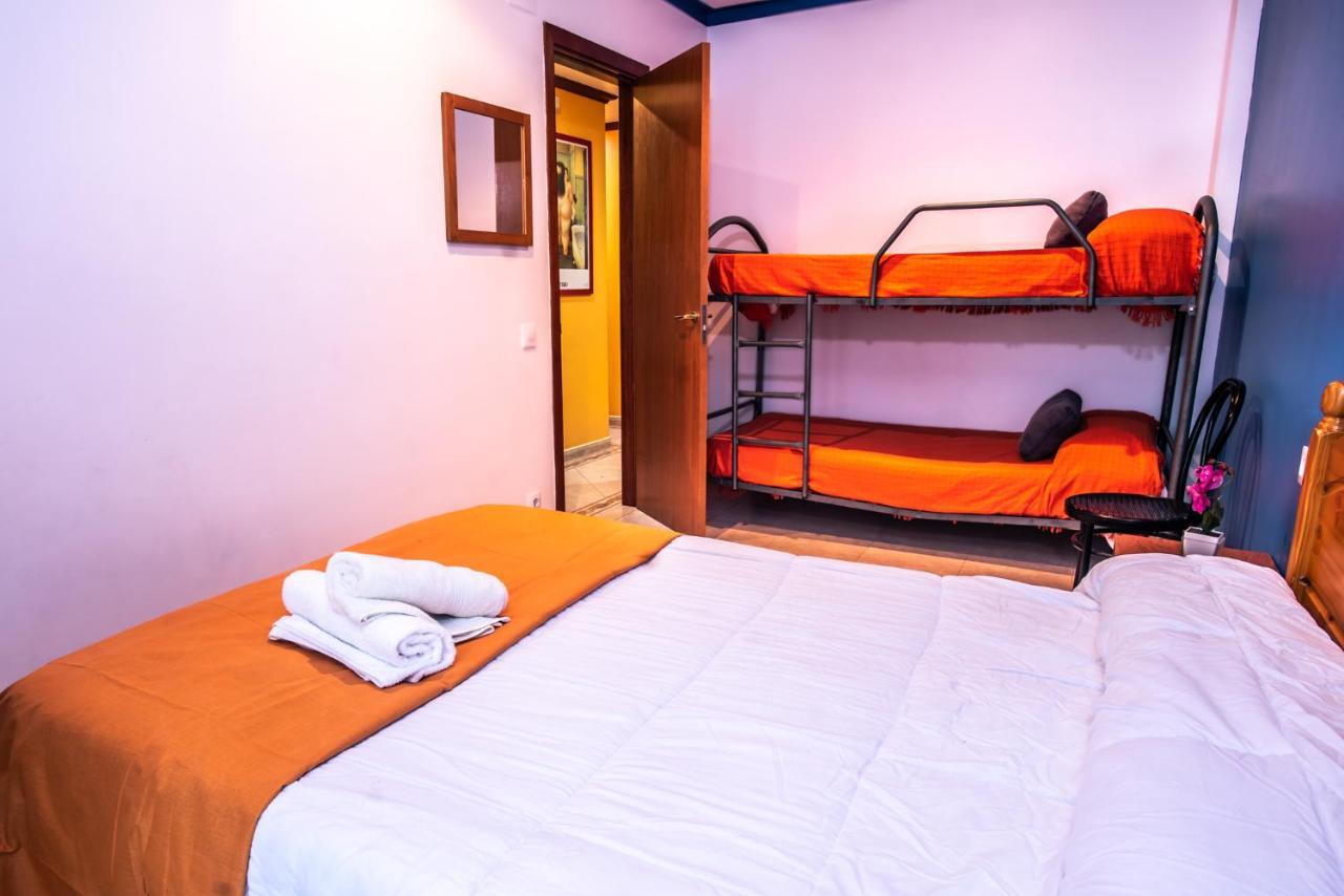 Apartaments Yaco Лорет де Мар Екстериор снимка