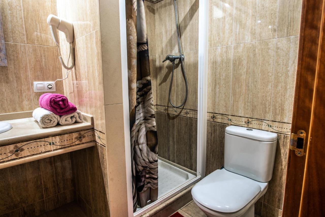 Apartaments Yaco Лорет де Мар Екстериор снимка
