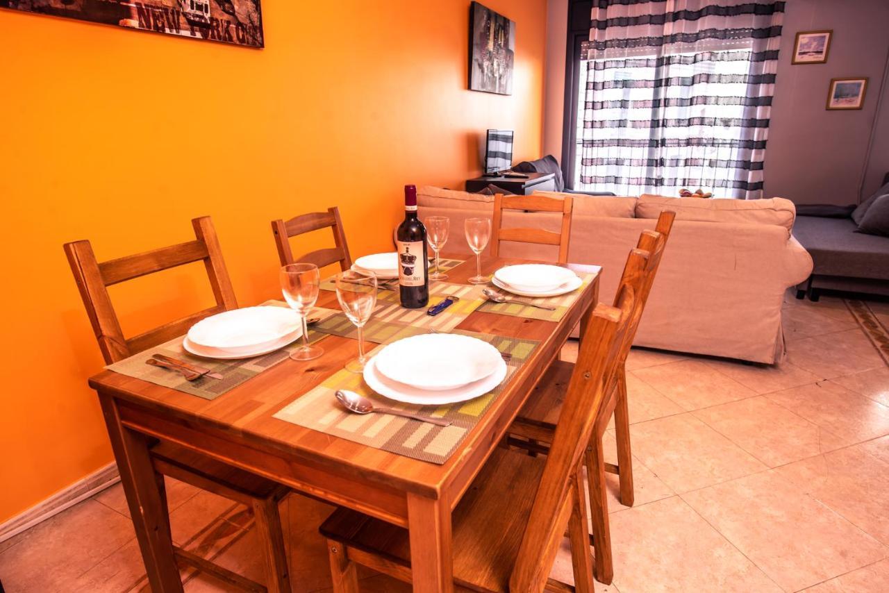 Apartaments Yaco Лорет де Мар Екстериор снимка
