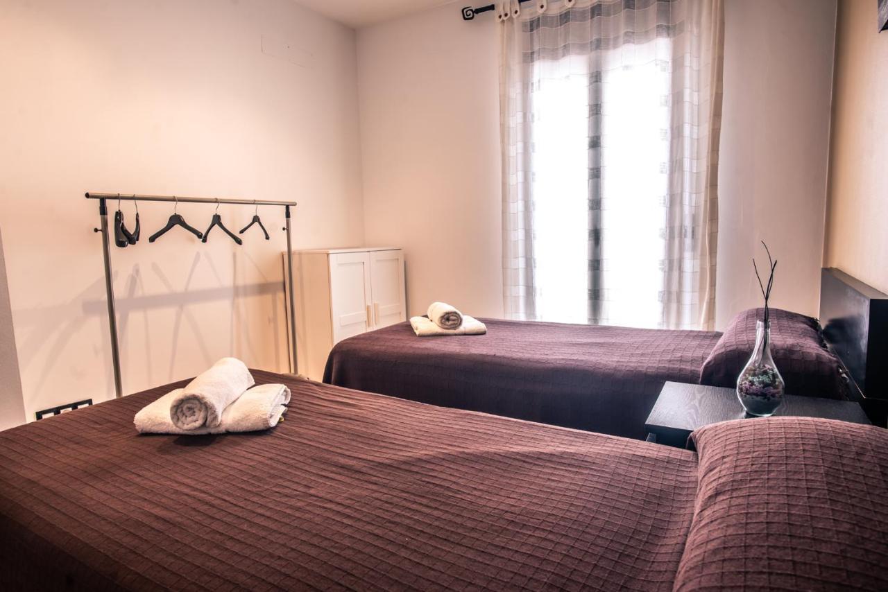 Apartaments Yaco Лорет де Мар Екстериор снимка
